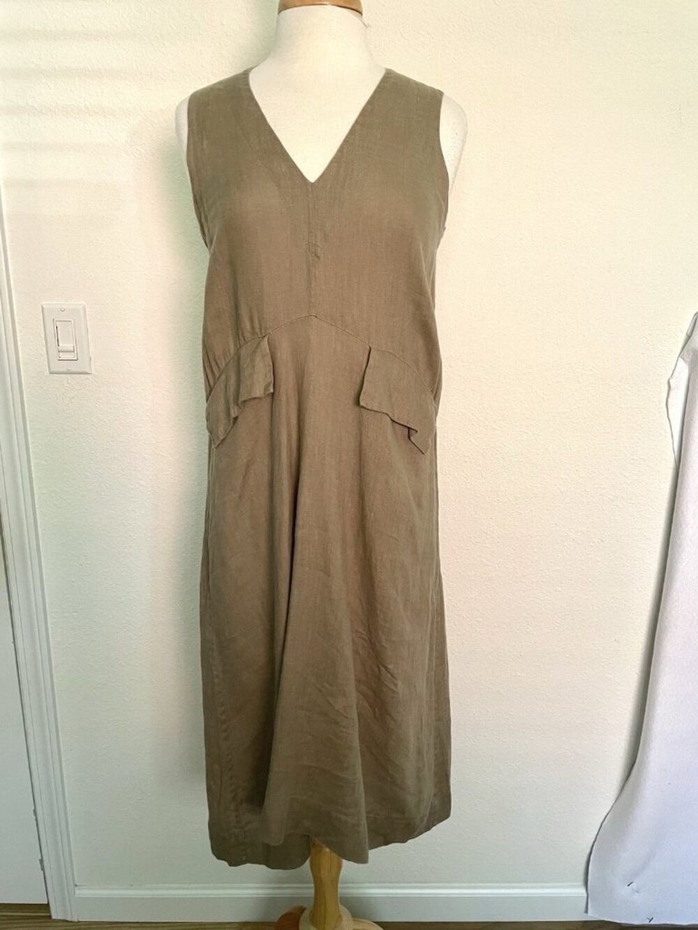 SUGAR CANDY MOUNTAIN 100% Linen Sleeveless Midi Dress Pockets Olive Green sz XS
